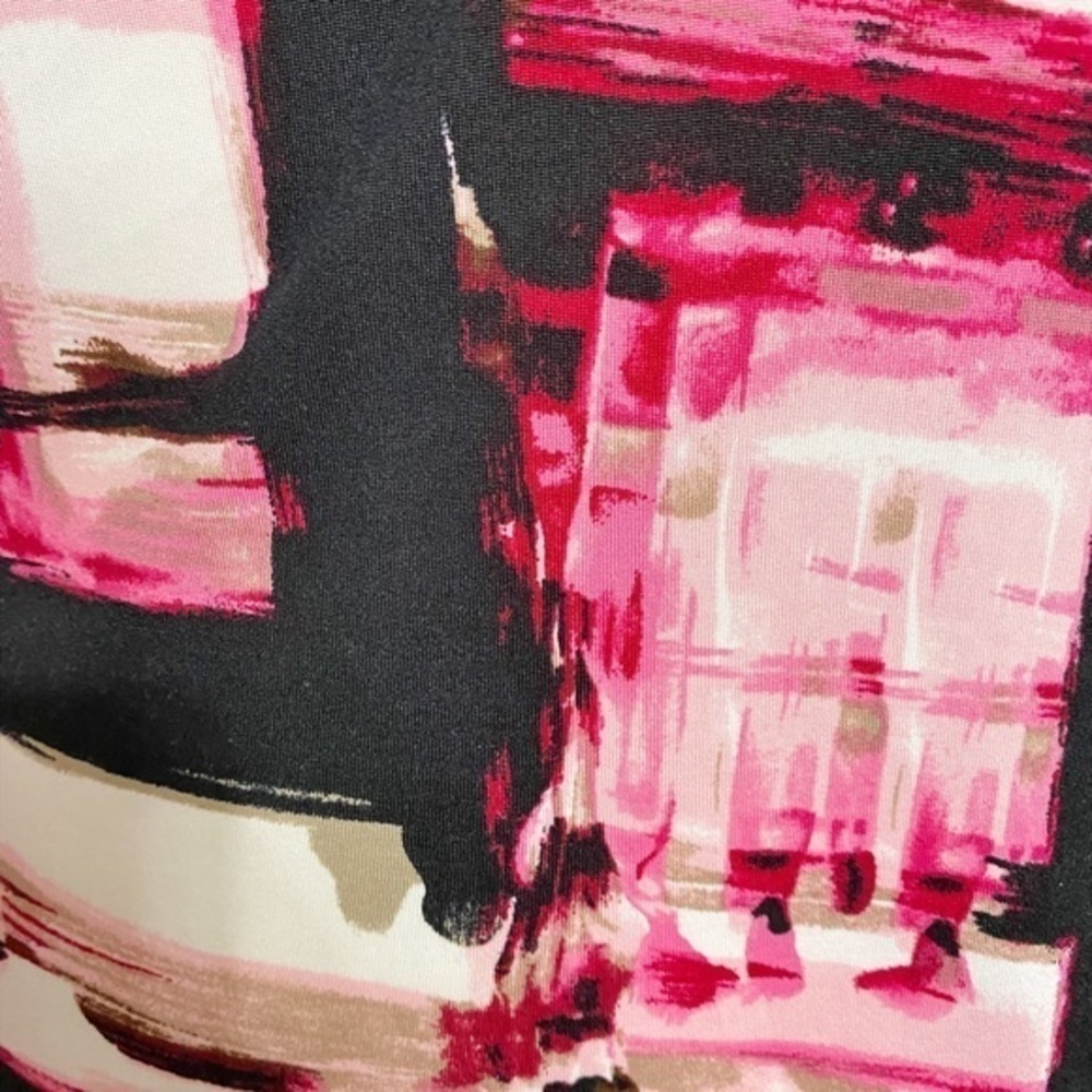 New Directions Pink and Black Abstract Print Short Sleeve‎ Top - Picture 3 of 9